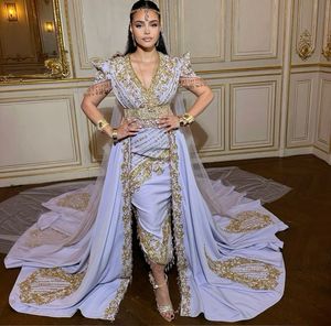 IMPRESIONANTE BORDADO PESADO EN BADRON AZUL CIELO CON VESTIDO TRAIL CON CUENTAS DE CRISTAL EMBELLECIDAS, PIEDRA, PERLAS, TRABAJO DABKA = 2024 - Product Image 1