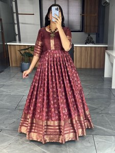 ชุดผ้าไหมนุ่มพิมพ์ลาย Anarkali ออกแบบล่าสุด - Product Image 5