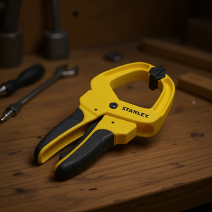 Pince à main Stanley : Solution de serrage polyvalente pour divers projets - Product Image 3