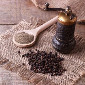 Poivre noir en gros, épices uniques, poivre noir du Vietnam, poivre noir séché et exporté vers les marchés mondiaux - Product Image 6
