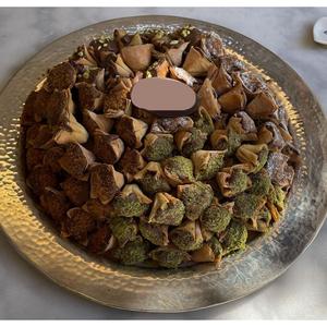 Desserts Design classique plat de service qualité supérieure finition or métal plateau à chocolat hôtel pour chocolats bonbons et bonbons - Product Image 6