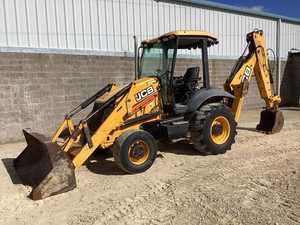 Retroexcavadora JCB 3CX 4CX Usada, Modelo 2020, Carga Nominal de 15 Toneladas, Bomba Hidráulica Parker, Motor Perkins, Cojinete Central, Bomba de Motor - Product Image 6