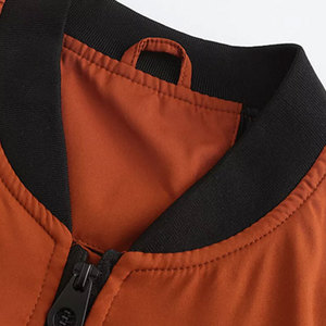 Chaqueta Bomber de Invierno para Mujer con Cuello Alto, Hecha en Pakistán, Ropa Casual, Tejido Transpirable, Precio Bajo, Disponible - Product Image 3