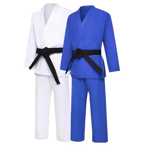 Combinaison de Judo de Haute Qualité Personnalisée Uniformes de Judo en Coton Arts Martiaux Entraînement Vêtements d'Arts Martiaux Logo Personnalisé Vente en Gros Combinaisons de Judo - Product Image 1