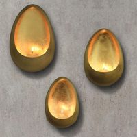 Amerikanischer offener eiförmiger Teelicht-Votiveisen-Kerzenhalter aus warmem Gold für Wand-, Ess-und Wohnzimmer tisch