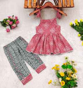 Ensemble de vêtements Shoryam Fashion pour filles, haut et pantalon Bandhani |   Vêtements ethniques en coton confortables pour les fêtes |   Mode enfant longueur au sol - Product Image 2