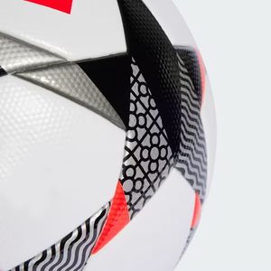 ลูกฟุตบอลบิวทิลกระเพาะปัสสาวะผ่านความร้อนไร้รอยต่อวัสดุ TPU ที่ทนทานสูงตรงกับเทอร์โมฟุตบอลสำหรับจับคู่มาตรฐานการฝึกซ้อม - Product Image 3