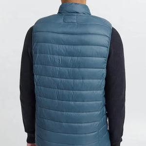 Chaleco de invierno personalizado OEM para hombre, gran oferta, chaqueta acolchada sin cremallera con revestimiento impermeable, pantalla frontal del logotipo - Product Image 5