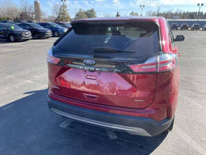 ÉTAT SUPÉRIEUR UTILISÉ 2023 Ford Edge - Product Image 3