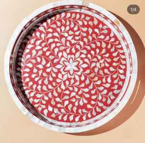 Plateau en résine et os en bois écologique fait à la main en noir et blanc au design moderne avec un aspect élégant pour la maison ou les ustensiles de cuisine - Product Image 2