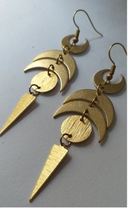 HA ARTISANAT H H # Boucles d'oreilles pendantes en laiton plaqué or antique 010, style tendance, bijoux pour occasions de mariage, unisexe, vente en gros, personnalisables - Product Image 6