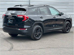 Usado 2023 G * MC Terrain AT4 - Product Image 2