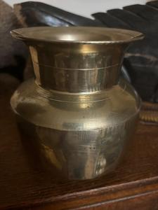 Laiton Pooja Kalash Puja Ustensile Impression UV Gravé Au Laser Sculpté Traditionnel Plaqué Or Hindou Religieux Drinkware - Product Image 3