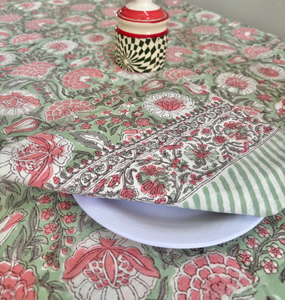 Mantel de Algodón Estampado a Mano: Rayas Florales, Estilo Bohemio para Comedor - Product Image 2