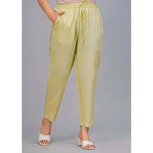 Ensemble Kurta en Chiffon Brodé Uni Olive pour Femme avec Pantalon et Dupatta - Product Image 4