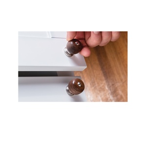 Perilla de madera de alta calidad, perillas de cajón para muebles de gabinete, tiradores con uso hecho a mano, muestra gratis - Product Image 1