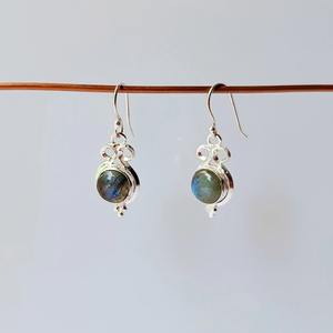 Boucles d'oreilles pendantes en pierres précieuses Labradorite naturelle en argent sterling 925 pour femmes bijoux cadeaux élégants faits à la main - Product Image 5