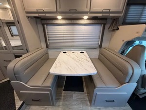 Vendeur vérifié pour Thor CHATEAU 22EC 2025 disponible à la vente - Product Image 2