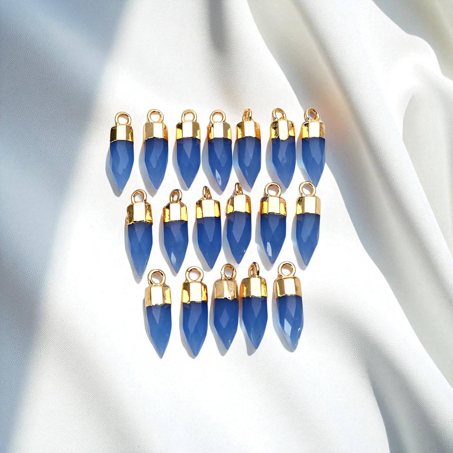 คาลซิโดนีสีฟ้าอ่อน