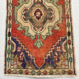 1.5x2.8 ft Small Vintage Turkish Rug, <b>Red</b> Camouflage <b>Wool</b> Rug - Product Image 4