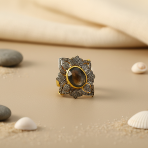 Anillo de Mujer Chapado en Oro Rosa con Incrustaciones de Piedras Preciosas y Diamantes, Estilo Romántico y Moderno, Marca Privada con Licencia 'IS' - Product Image 2