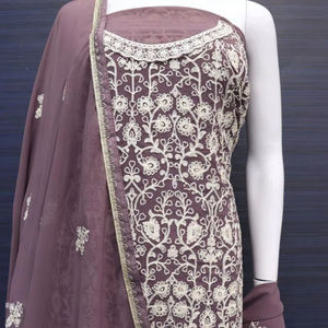 Ensemble Gharara de luxe brodé motif renard, style indien pakistanais, avec doublure en Santoon entièrement cousue, pour soirée et cérémonie - Product Image 1