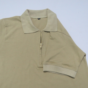 เสื้อโปโลผู้ชายแขนสั้นแบบซิปครึ่งตัว สีพื้น ผ้าฝ้าย 100% คุณภาพสูง ผลิตตามสั่ง ขายส่ง - Product Image 4