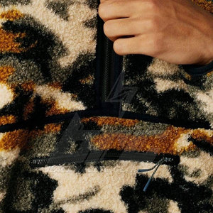 Último diseño Nueva llegada Sudaderas con capucha de impresión de camuflaje Professional Made Basics Sudaderas con capucha de peso ligero - Product Image 6