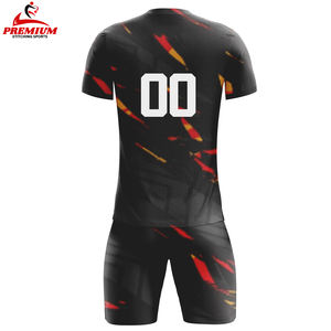 Uniforme de Fútbol Personalizable Unisex de Nueva Temporada al por Mayor, Camiseta de Fútbol con Tela Transpirable Elástica en Cuatro Direcciones 100% Poliéster - Product Image 6