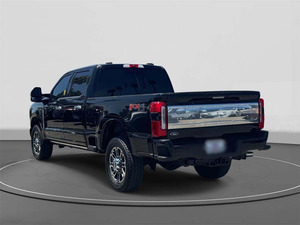 USADO, F-250 Super Duty Limited 2024, Cabina Doble, Tracción en las Cuatro Ruedas, Neumáticos R20, Interior Oscuro, Control de Crucero Adaptativo - Product Image 5