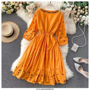 Robe mexicaine brodée florale bohème pour femmes 100% coton décontracté à manches longues avec taille naturelle noir lavable - Product Image 2