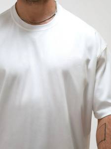 T-shirt à manches courtes oversize de qualité supérieure pour homme Vêtements de sport classiques avec coupe parfaite Hauts athlétiques tricotés décontractés - Product Image 3