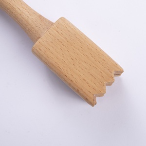 Écraseur de cuisine en bois de hêtre massif naturel - Broyeur et pilon à aliments en bois dur durable - Collection Rosewood - Product Image 6