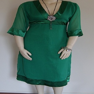 Top décontracté en dentelle de coton imprimé fleuri pour les femmes de grande taille robe de couverture à manches courtes décolleté en V - Product Image 6