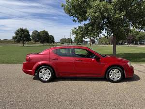Dodge Avenger SE SE 2014, sedán de 4 puertas, autos usados en buen estado en venta - Product Image 5