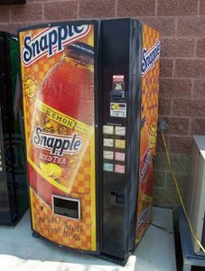 Distributeur automatique de snacks et de boissons fraîches Distributeur automatique pour aliments et boissons avec fonction SDK. - Product Image 3