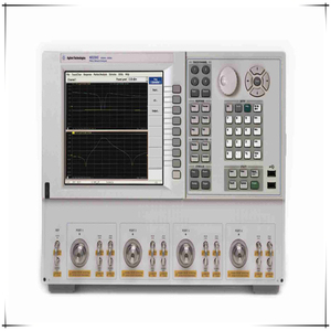 Analyseur de réseau micro-ondes vectoriel RF Agilent N5230C 20G d'occasion, haute précision, classe 2, 10 kW, IP67, 220/240V - Product Image 1