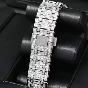 Reloj de diamantes de moissanita VVS de dos tonos de la mejor calidad, estilo de espinas único para fiestas de Hip Hop de lujo, acero inoxidable antiguo - Product Image 5