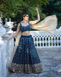 Lehngaha choli gorgette ผ้าไหมพิเศษสำหรับงานแต่งงาน - Product Image 2