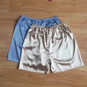 Pijama de seda para hombre, pantalones cortos de verano para el hogar, ropa cómoda para dormir en la playa - Product Image 4