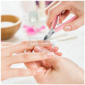 Cortaúñas Profesional de Alta Calidad de Acero Inoxidable para un Corte de Uñas Preciso y Limpio en Venta - Product Image 5