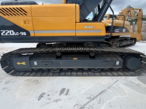Excavatrice hydraulique sur chenilles Hyundai ROBEX220LC-9S d'occasion de haute qualité, d'origine coréenne, 22 tonnes - Product Image 4