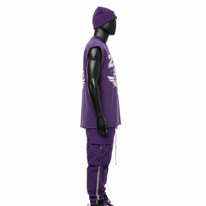 Ensemble 2 pièces haut et pantalon cargo pour homme, en mélange coton polyester 260 GSM, violet, avec impression personnalisée du logo. - Product Image 3