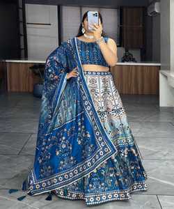 Ensemble de 3 pièces en coton Lehenga Choli Dupatta avec broderie Chinon, tenue de mariage, prix de gros, vêtement ethnique, jaune fantaisie, de haute qualité - Product Image 2