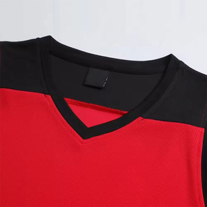 Ensemble de maillots de basket-ball pour hommes adultes, design personnalisé, respirant, logo imprimé par sublimation, uniforme d'entraînement de basket-ball uni - Product Image 6