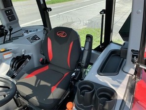 Tracteur Mahindra 6065 - Product Image 3