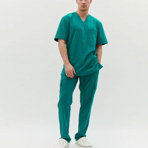 Uniforme d'hôpital pour hommes, léger et durable, avec chemise de travail à coupe flexible et pantalon cargo fonctionnel pour le travail quotidien - Product Image 1
