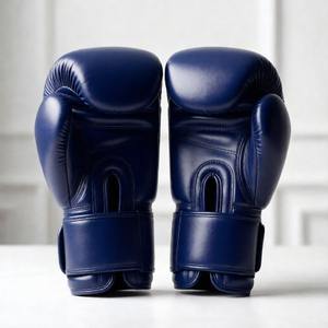 Guantes de Entrenamiento Profesionales de Alta Resistencia con Acolchado Multicapa, Soporte Seguro para la Muñeca y Construcción Duradera de Cuero Sintético - Product Image 3