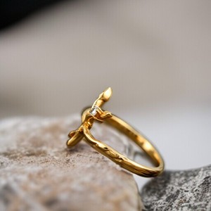 Bague branche en argent sterling 925 plaqué or bijoux de mode faits à la main pour les femmes conception de feuille de nature avec diamant CZ - Product Image 3