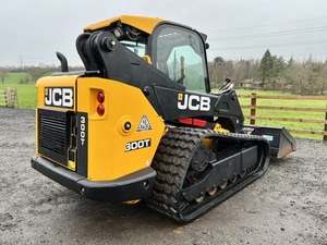 Minicargadora con orugas 2020JCB 300T bastante usada a la venta - Product Image 5